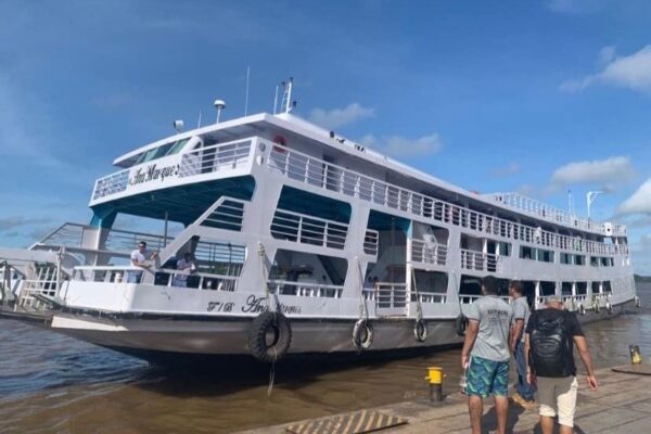 F/B ANA MARQUES - MACAPÁ-AP / BELÉM-PA (24 horas)